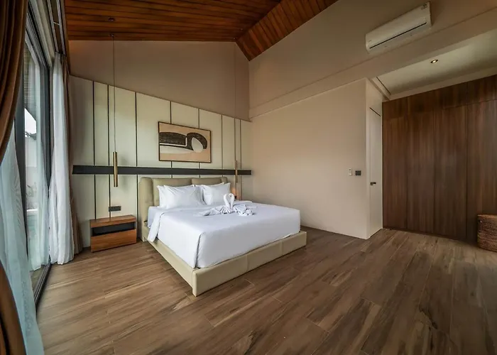 Villa Emerald Hill 1a Luxury 2br In